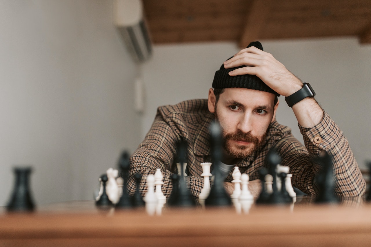 5 Benefits of Chess For Intellectual Development - Henry Chess Sets