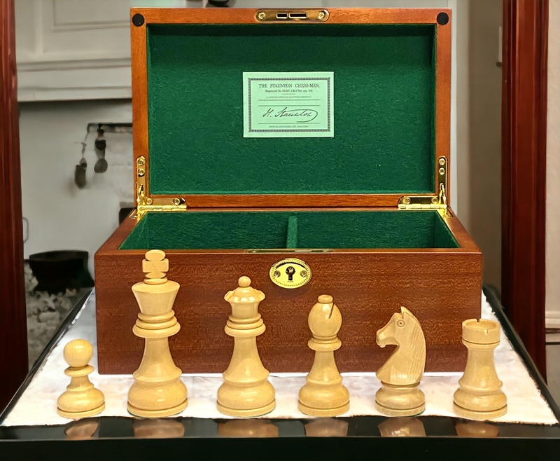 3.75" Staunton Classic Acacia Chess Pieces & Mahogany Box - Official Staunton™ 