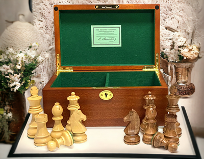 3.75" Staunton Classic Acacia Chess Pieces & Mahogany Box - Official Staunton™ 