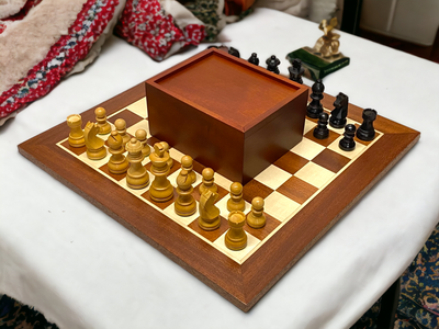 15.75” Classic Ebonised Mahogany Chess Set & Box